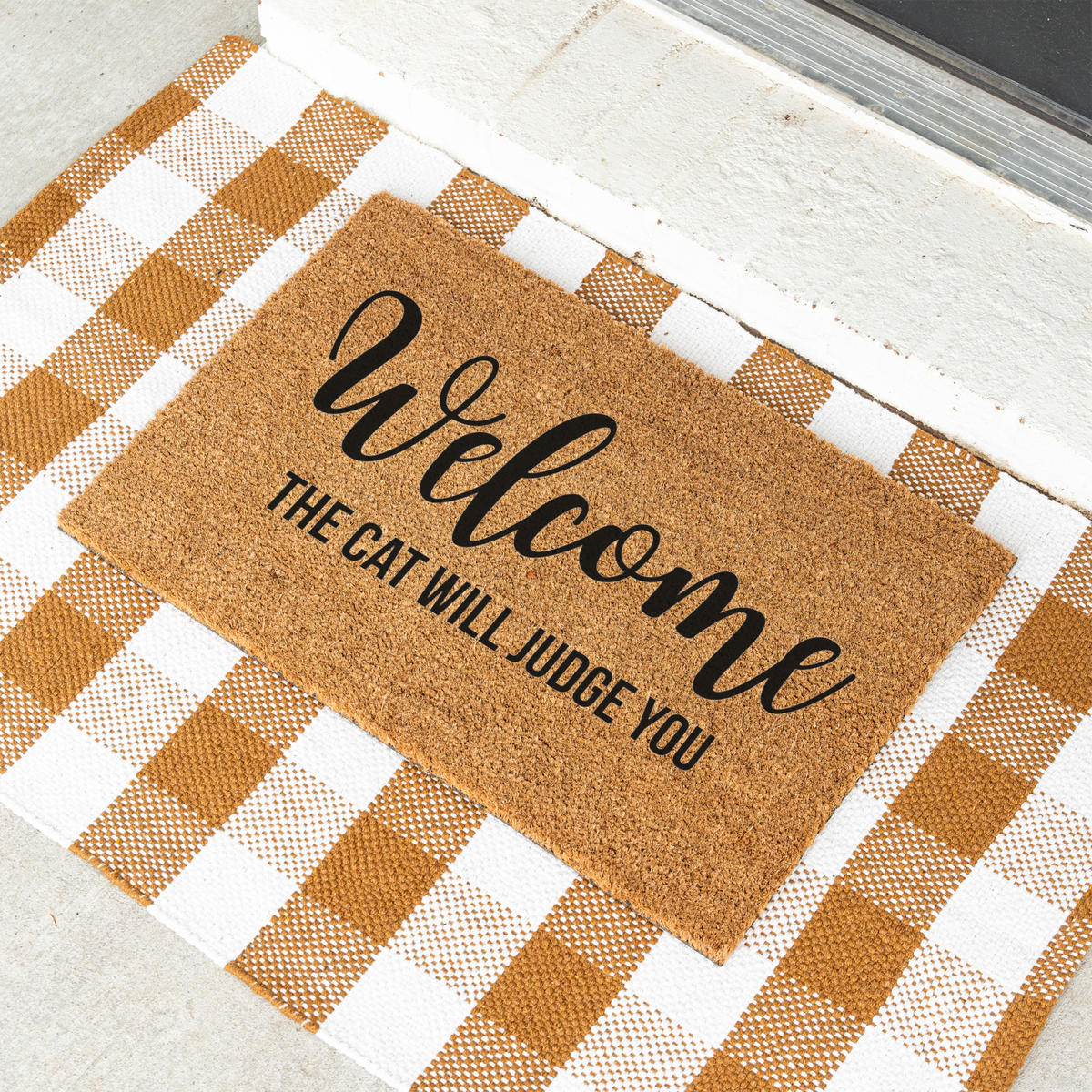 Welcome The Cat Will Judge You Doormat, Funny Cat Welcome Mat, Cat Lover Gift, Cat Owner Door Mat, Humorous Housewarming Front Door Decor
