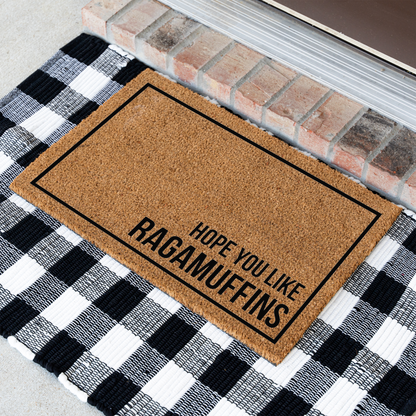 Ragamuffin Cat Doormat, Hope You Like Ragamuffins Welcome Mat, Funny Cat Lover Gift, Cat Owner Door Mat, Housewarming Front Door Decor
