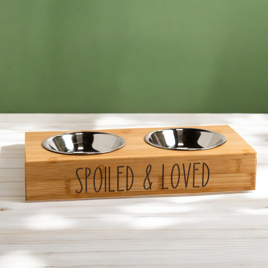 Spoiled & Loved Pet Feeder